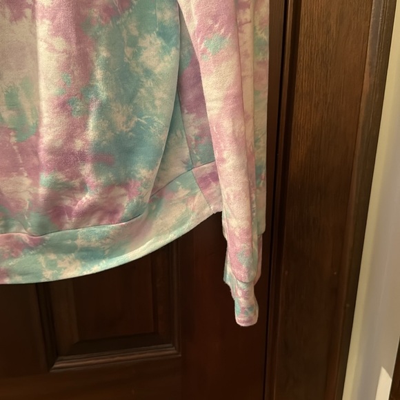 Pink Lily Tie Dye Long Sleeve Top - Picture 5 of 8